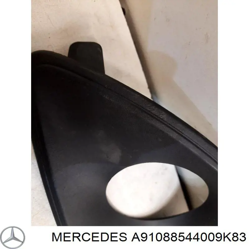 Comprar 91088544009K83 Mercedes Tapa de rejilla de faro antiniebla delantero derecho