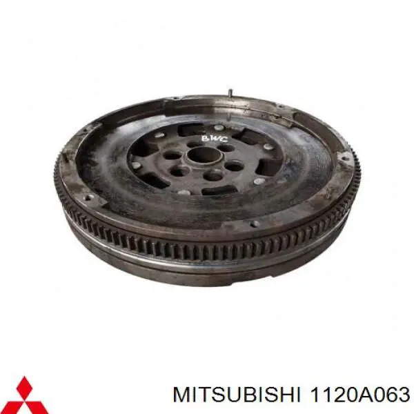 1120A190 Mitsubishi volante de motor