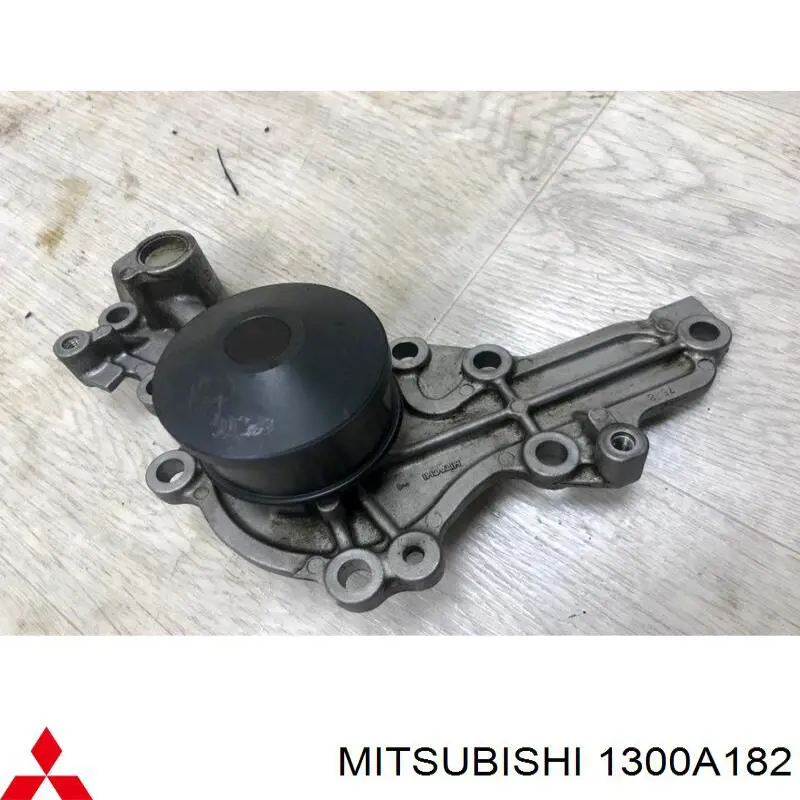 Bomba de agua para Mitsubishi Outlander (GG, GF)