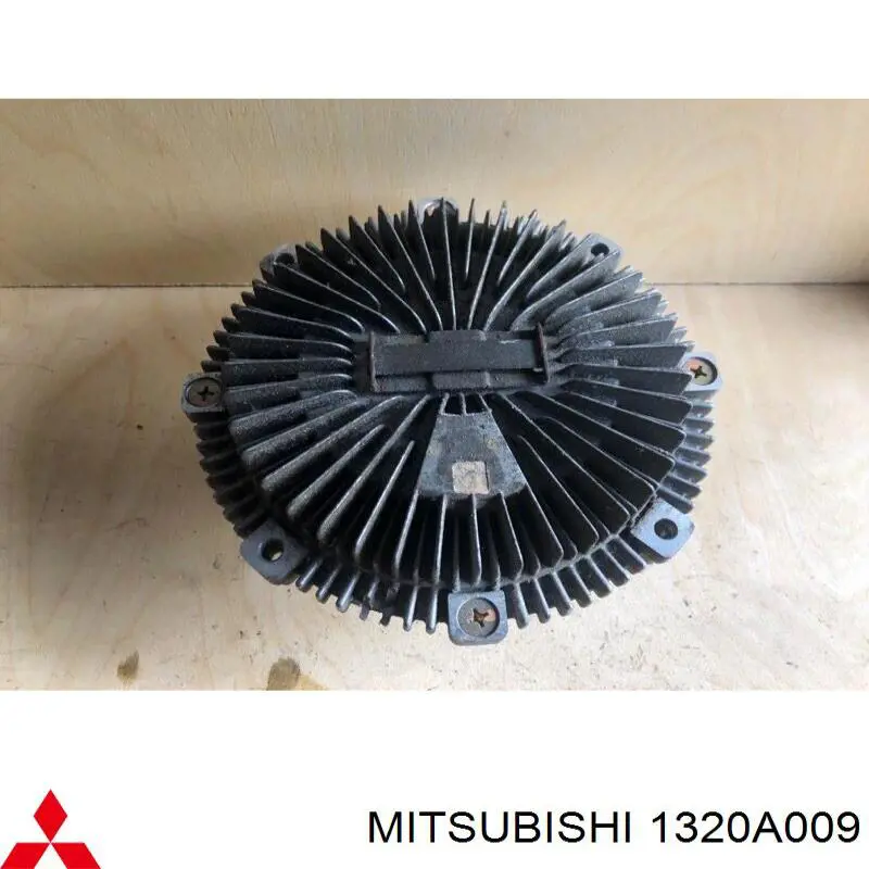 1320A009 Mitsubishi embrague, ventilador del radiador