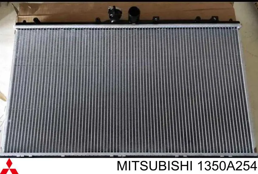 Água radiador Mitsubishi 1350A254 precio, desde 93,29 EUR