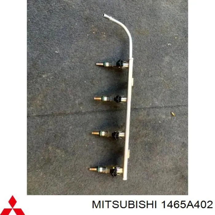 1465A402 Mitsubishi Rampa de combustible