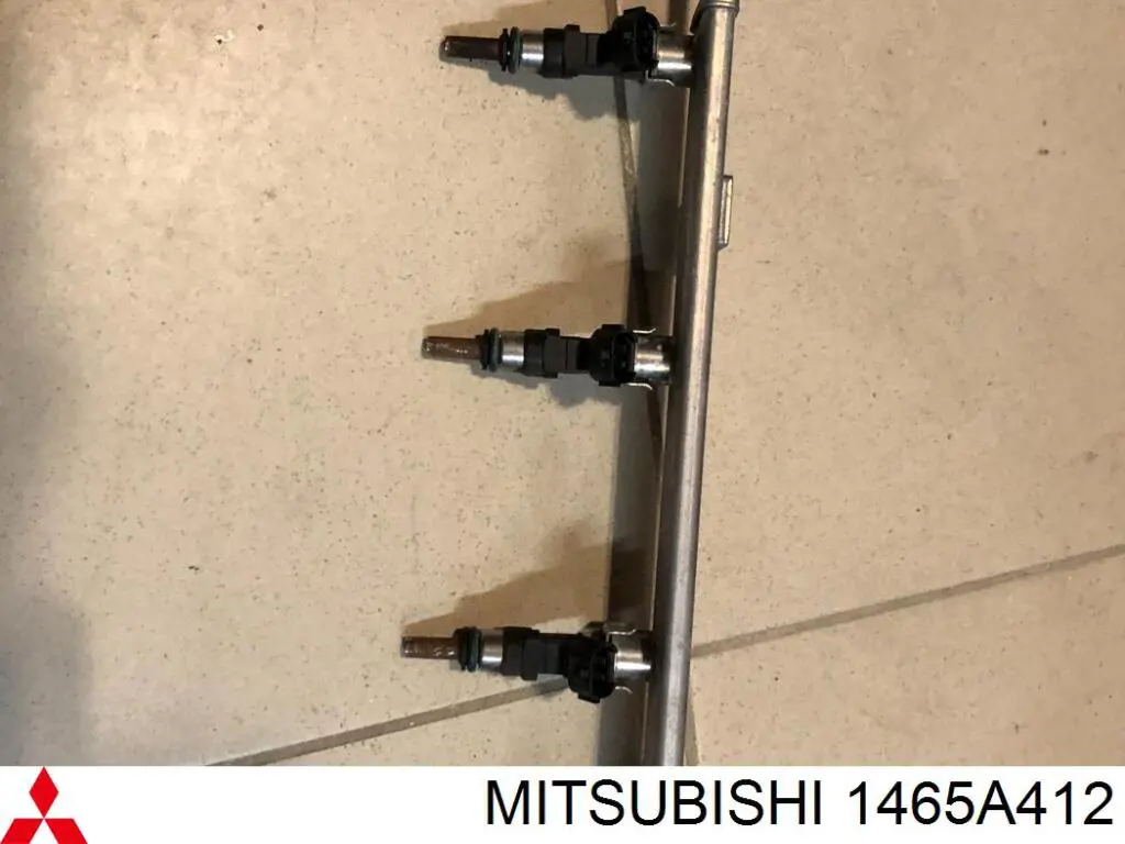 1465A412 Mitsubishi inyector