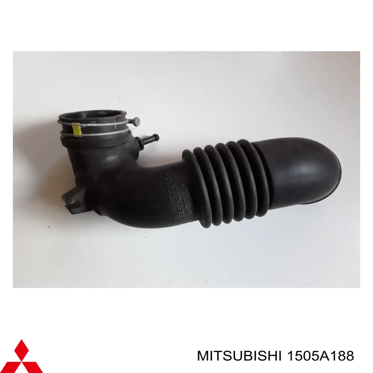 Comprar 1505A188 Mitsubishi Conducto de aire, salida del filtro de aire