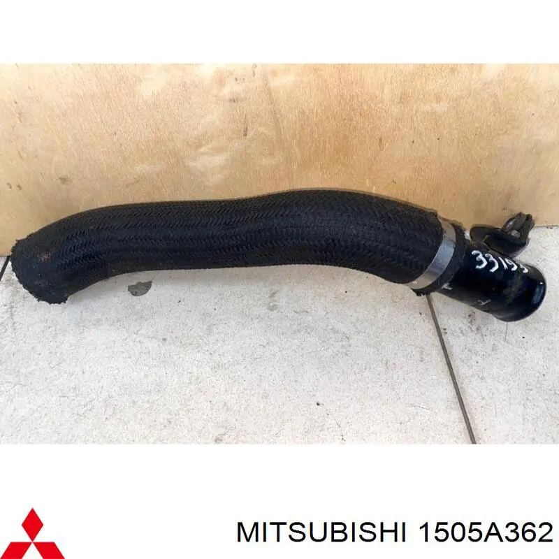 Tubo flexible de aire de sobrealimentación derecho Mitsubishi Pajero IV LONG (V90)