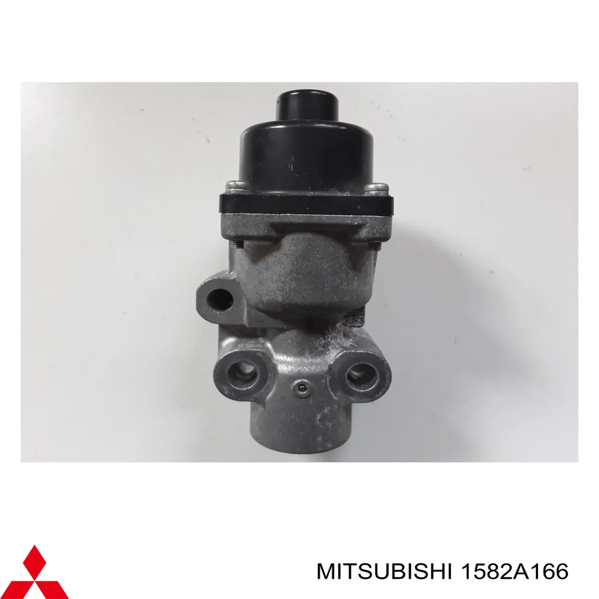 1582A166 Mitsubishi válvula egr
