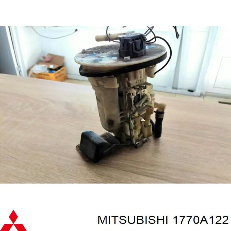 1770A122 Mitsubishi Filtro de gasolina