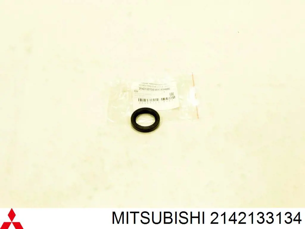 2142133134 Mitsubishi retén del árbol intermedio (de equilibrado del motor)