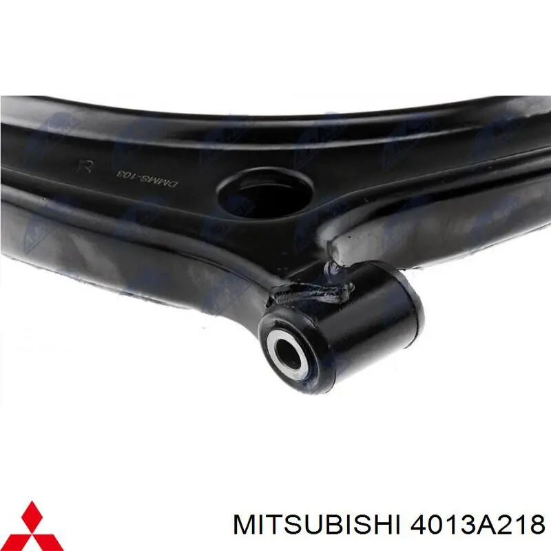 Brazo inferior derecho de la suspensión delantera 4013A218 Mitsubishi