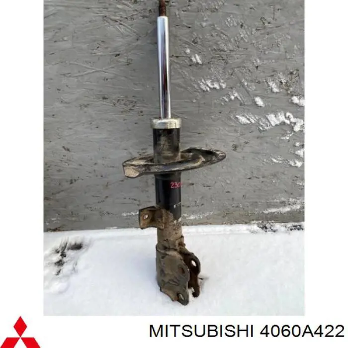 Amortiguador delantero derecho Mitsubishi 4060A422 precio, desde 71,27 EUR