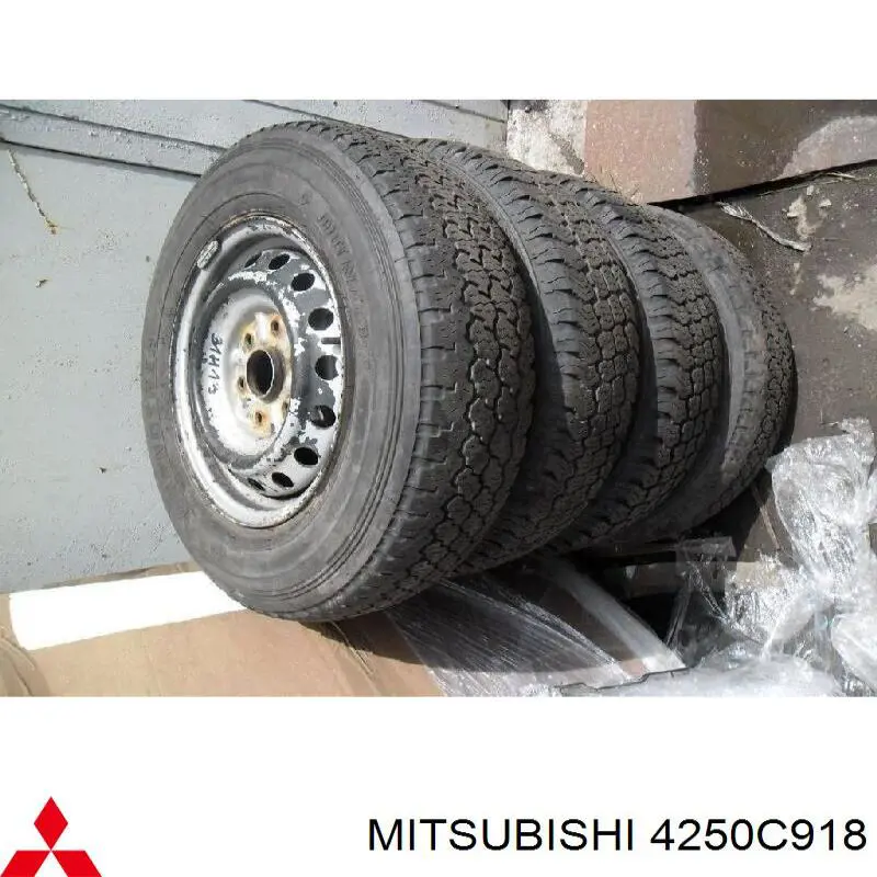 4250C918 Mitsubishi llantas de acero (estampado)