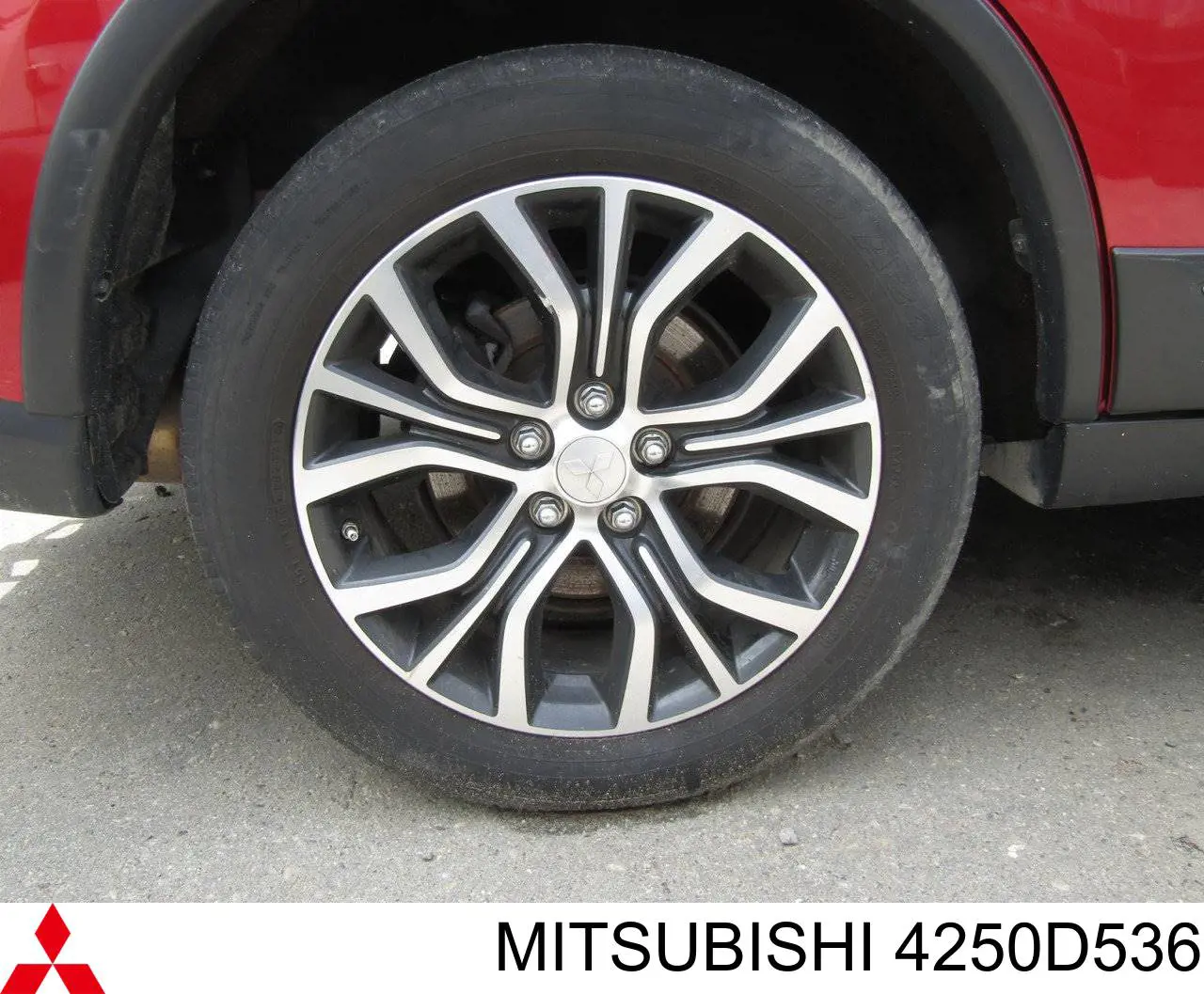 4250D536 Mitsubishi llantas de aleacion, (aleacion de titanio)