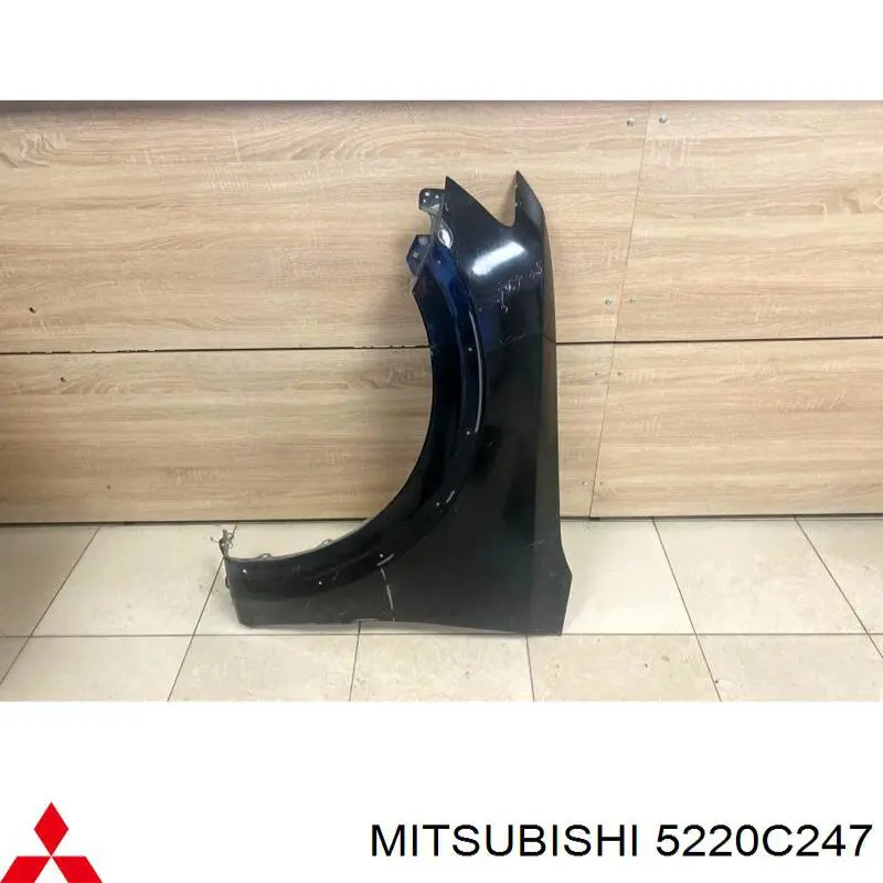 Aleta delantera izquierda Mitsubishi Pajero IV LONG SUV (V90) (2006 - 2013) precio, desde 111,70 EUR