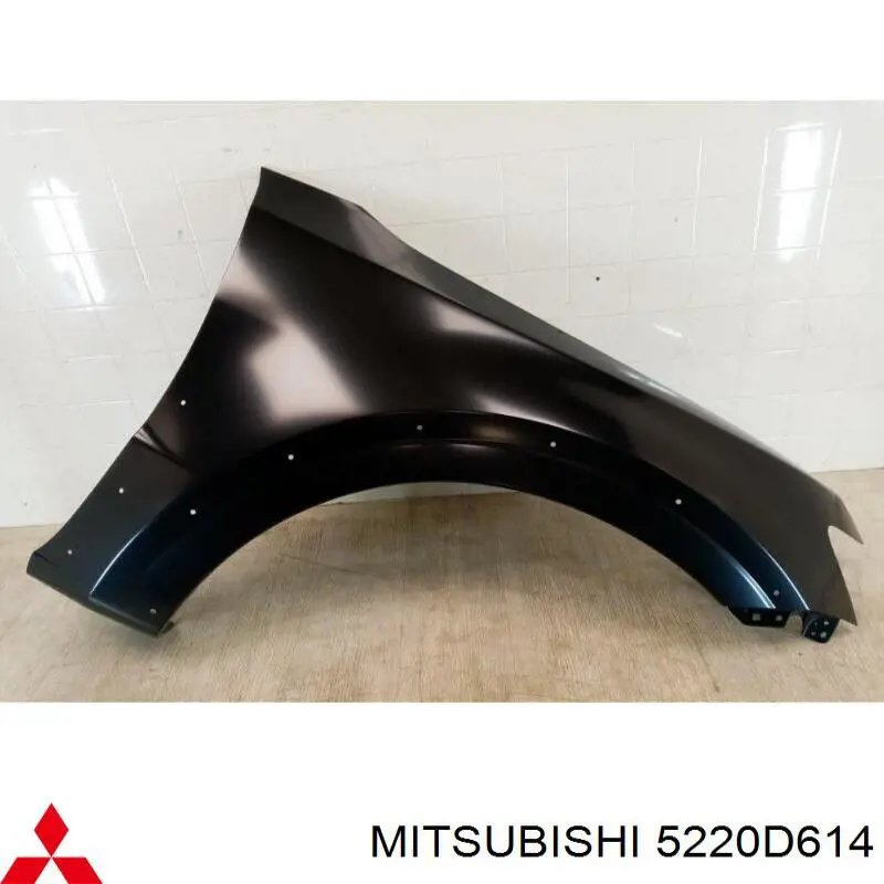 Guardabarros delanteros derecho Mitsubishi 5220D614 precio, desde 91,51 EUR
