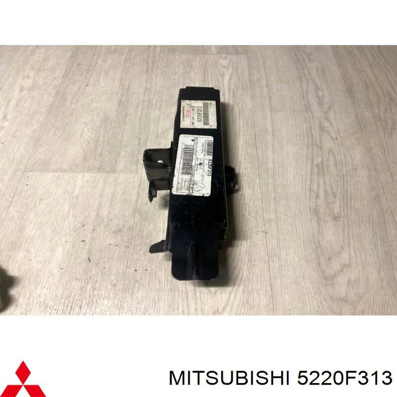 Soporte de montaje de faros delantero izquierdo para Mitsubishi ASX (GA)