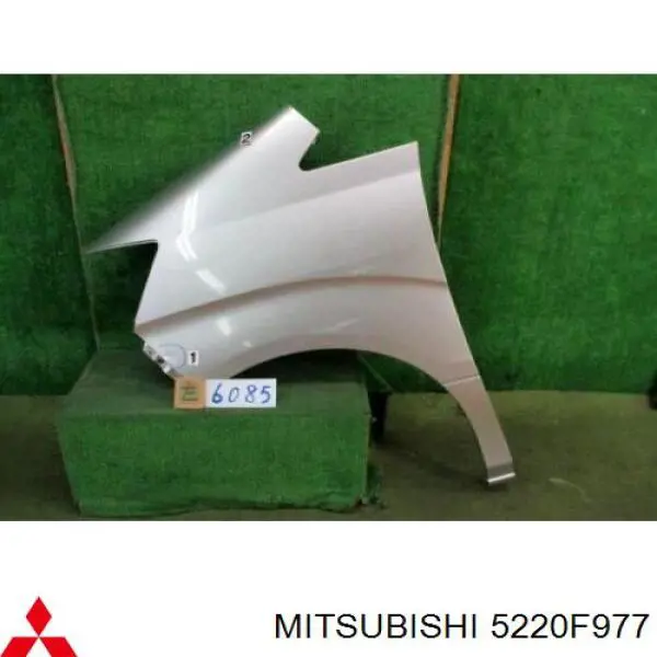 Comprar 5220F977 Mitsubishi Protector contra salpicaduras del paso de rueda delantero