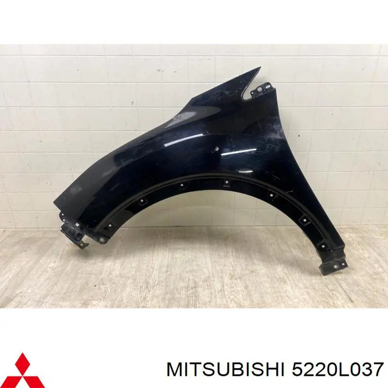5220L037 Mitsubishi Aleta delantera izquierda