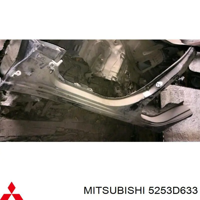Comprar 5253D633 Mitsubishi Umbral exterior izquierdo
