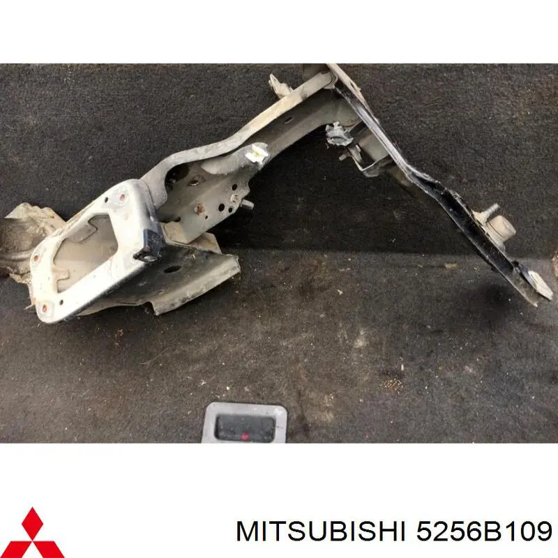 Soporte de radiador izquierdo para Mitsubishi Outlander (CWW)