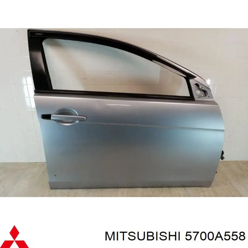Puerta delantera derecha Mitsubishi 5700A558 precio, desde 230,87 EUR