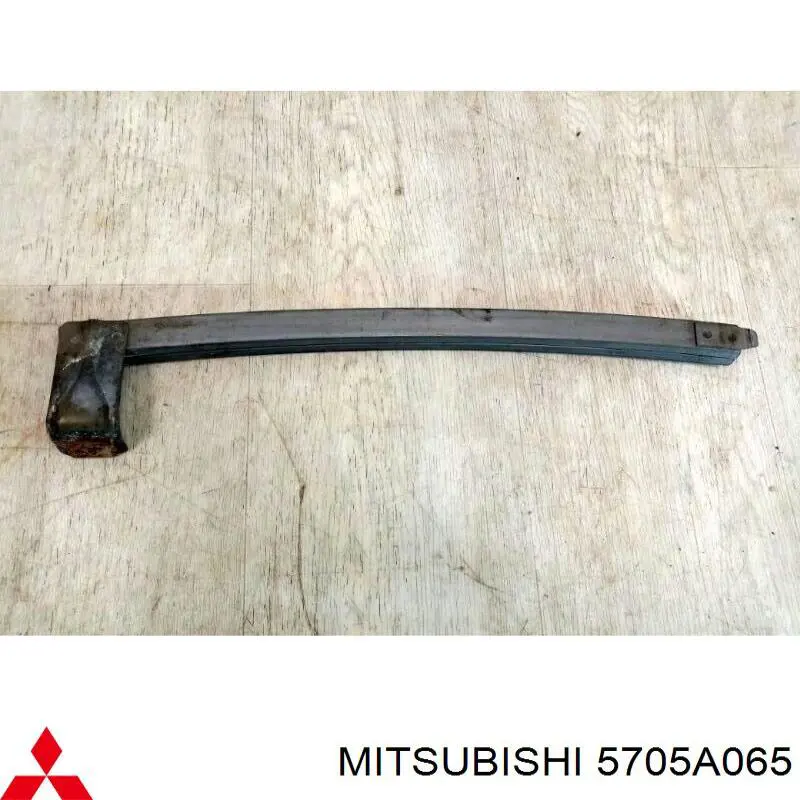  Mitsubishi 5705A065 precio, desde 26,93 EUR