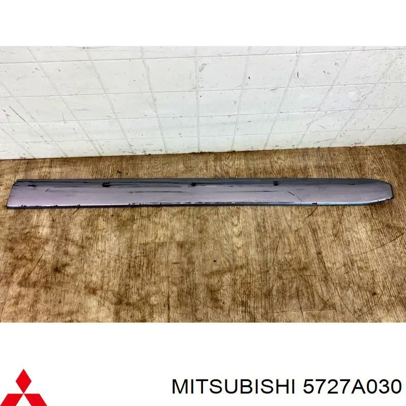 5727A030 Mitsubishi