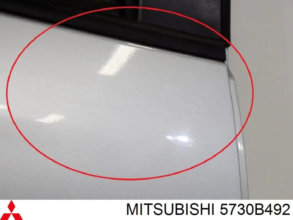 Comprar 5730B492 Mitsubishi Puerta trasera derecha