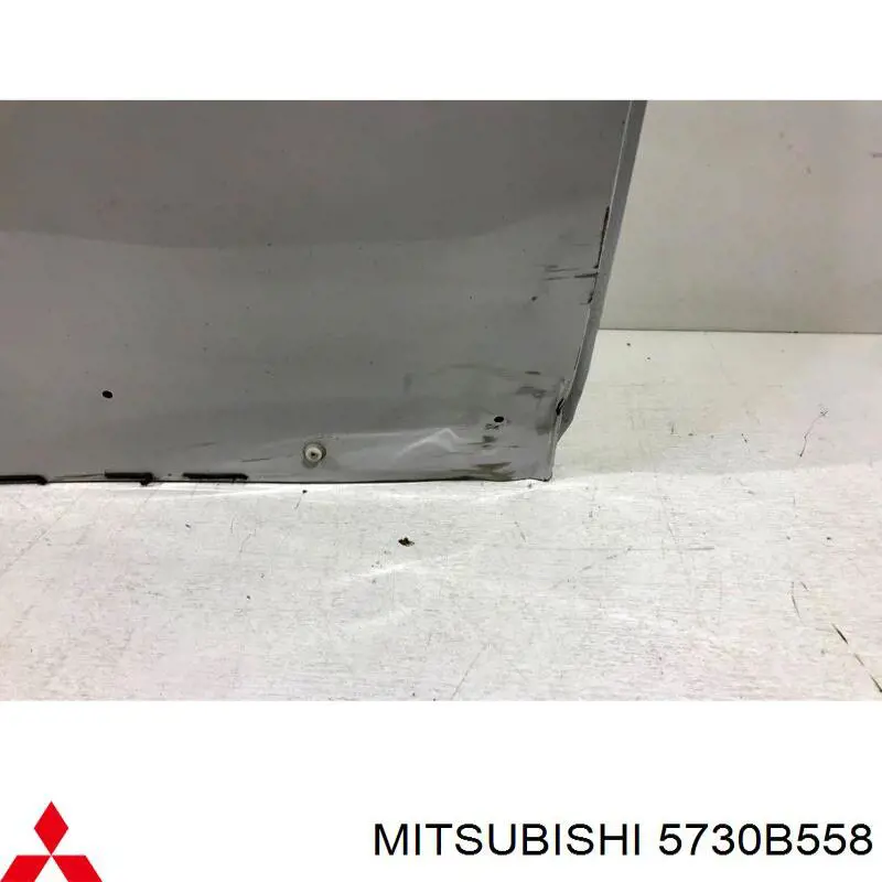 Puerta trasera derecha para Mitsubishi Outlander (GF, GG)