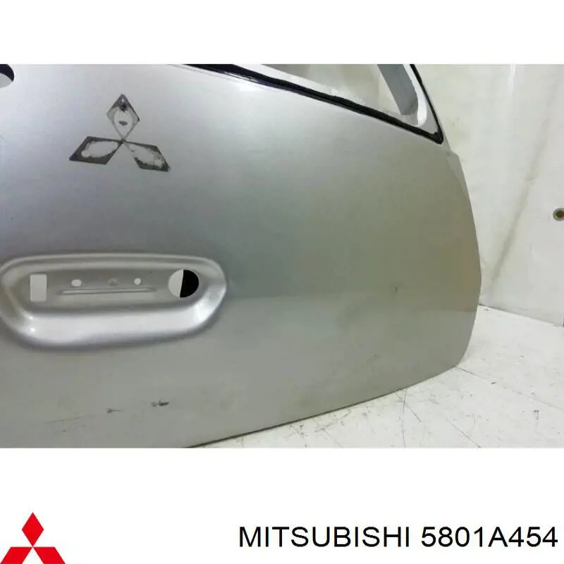  Puerta trasera Mitsubishi Colt 6