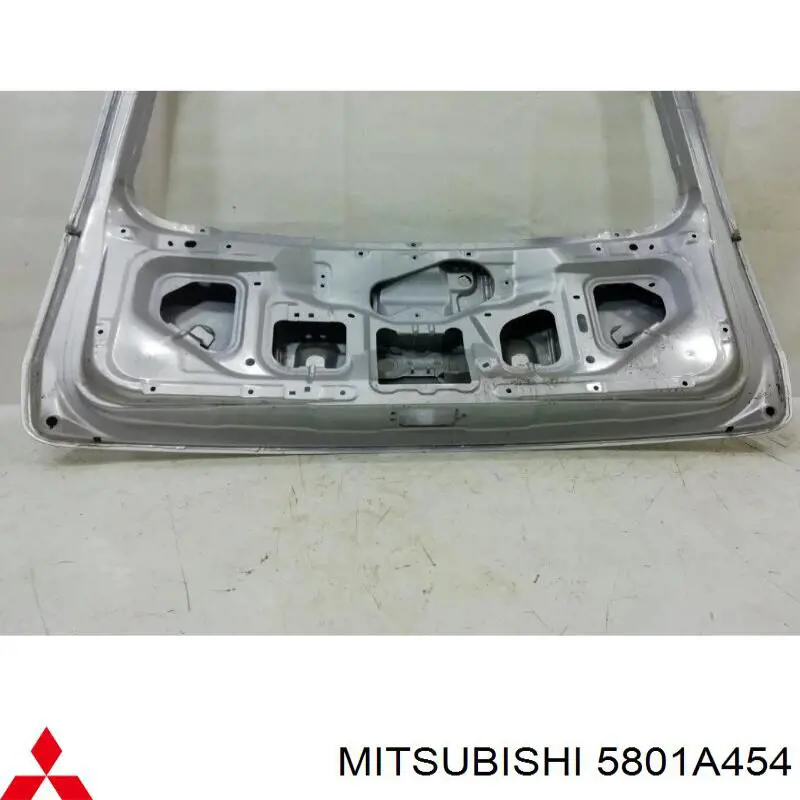 Puerta de maletero Mitsubishi Colt VI