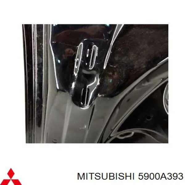 5900A393 Mitsubishi capó