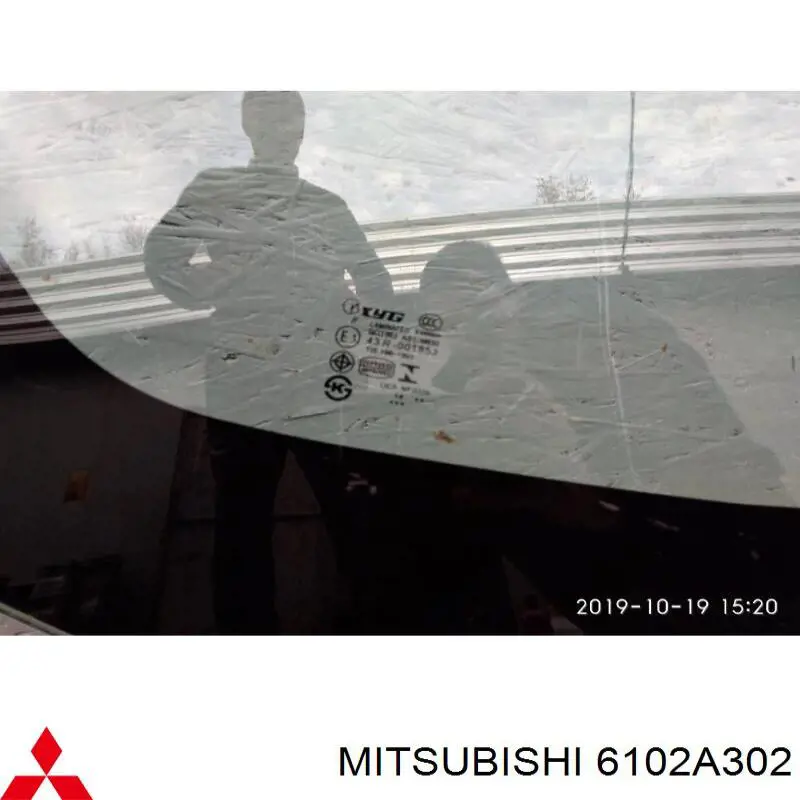 6102B087 Mitsubishi parabrisas