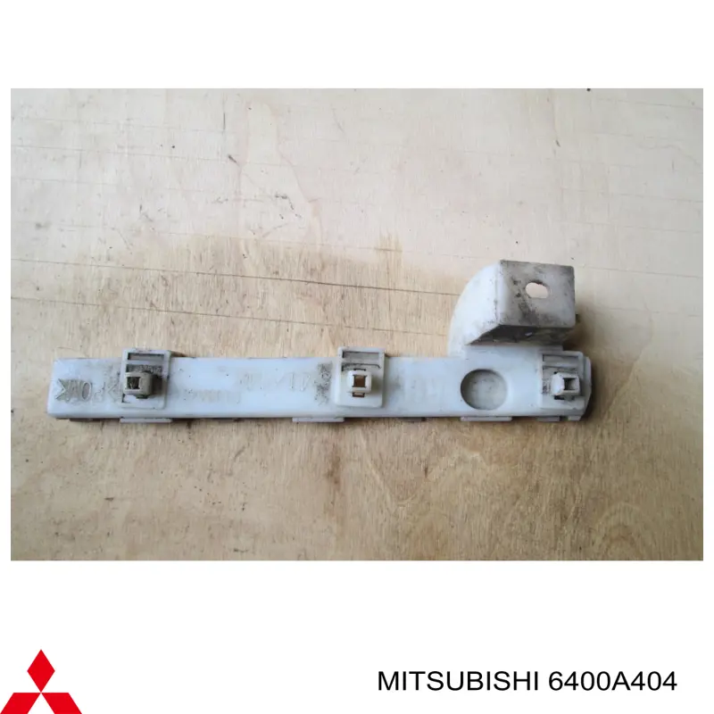 Soporte exterior derecho del parachoques delantero Q3760382 Q-fix