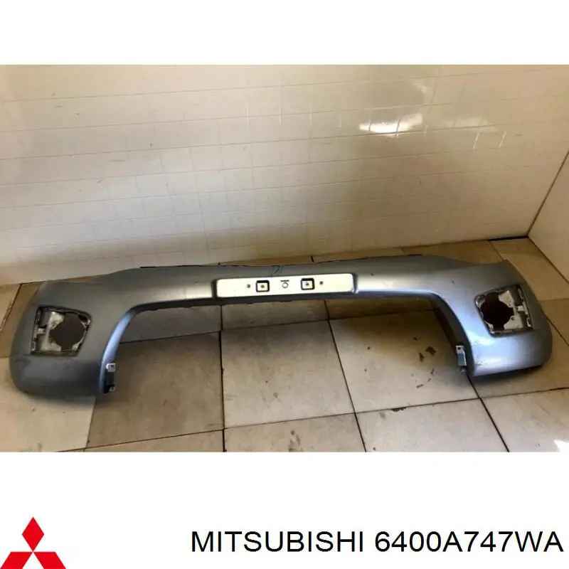 6400A747WA Mitsubishi paragolpes delantero