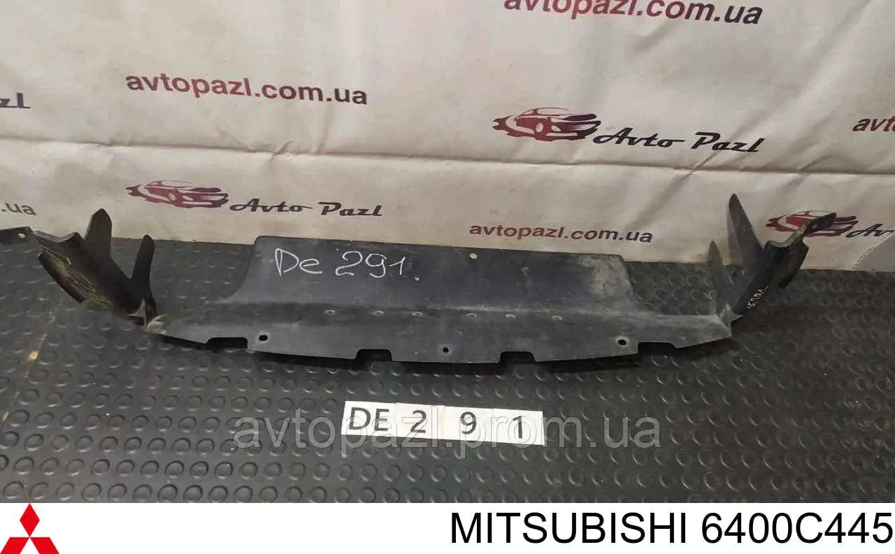 6400C445 MITSUBISHI Deflector de aire inferior del radiador