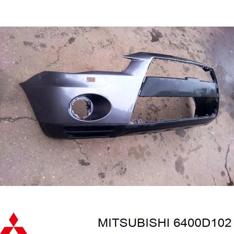 6400D102 Mitsubishi Paragolpes delantero