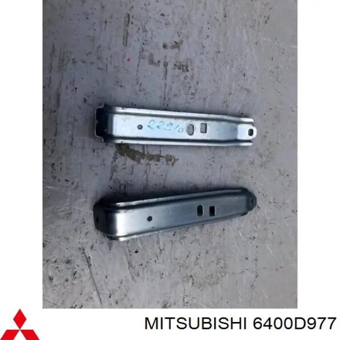 Soporte de parachoques delantero Mitsubishi 6400D977 precio, desde 9,23 EUR
