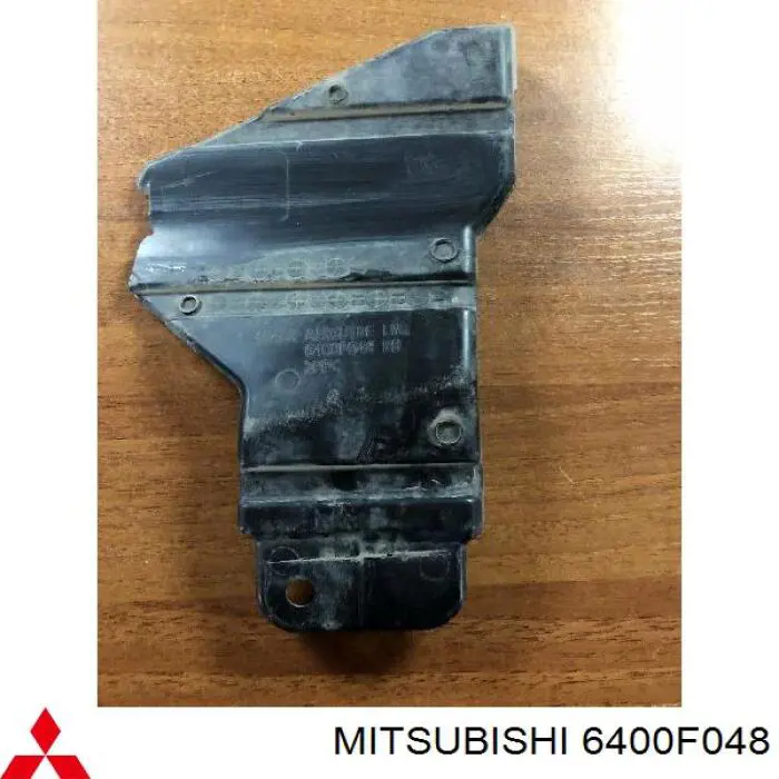 6400F048 Mitsubishi deflector de aire, radiador, inferior