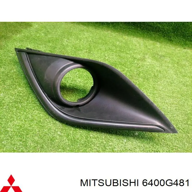 6400G481 Mitsubishi rejilla de antinieblas delantera izquierda