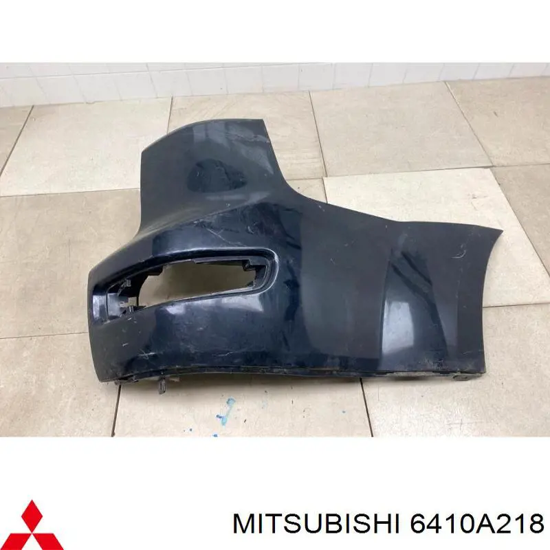 6410A218 Mitsubishi parachoques trasero, parte derecha