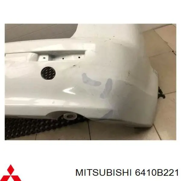 Paragolpes Mitsubishi 6410B221 precio, desde 199,74 EUR