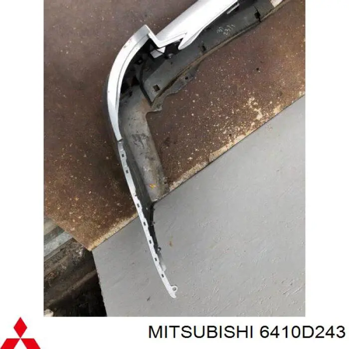 Paragolpes trasero Mitsubishi 6410D243