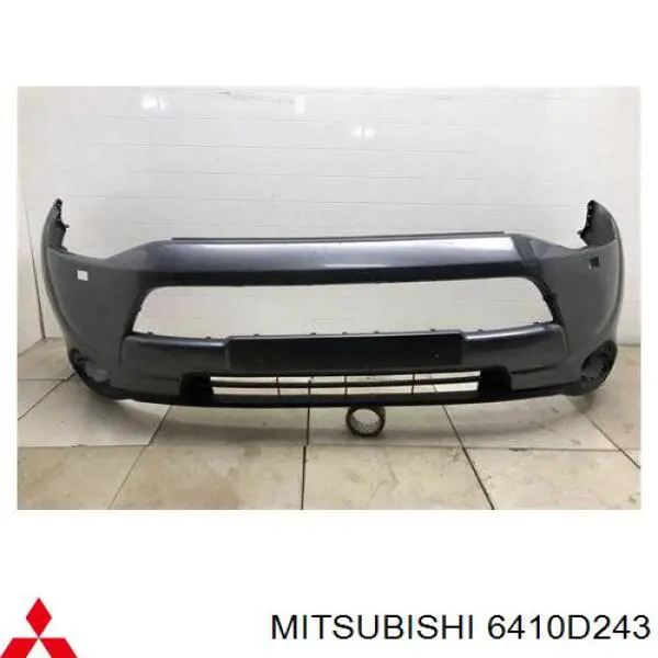 Parachoques trasero 6410D243 Mitsubishi