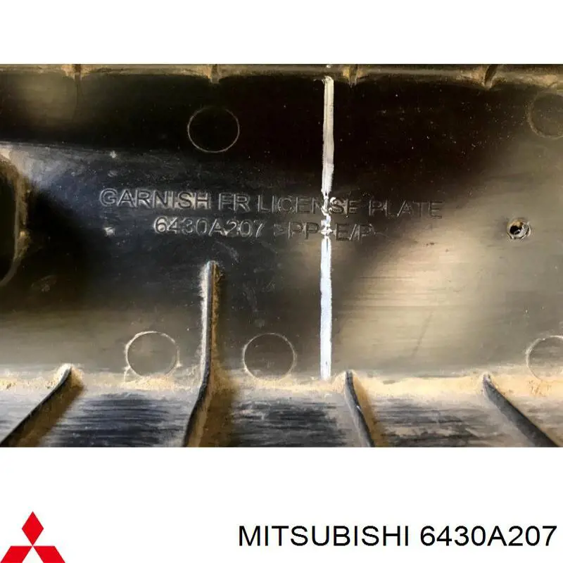 Soporte de matrícula delantera Mitsubishi 6430A207 precio, desde 34,61 EUR