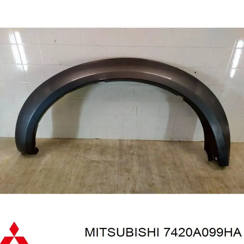 Comprar 7420A099HA Mitsubishi Extensión de aleta delantera izquierda