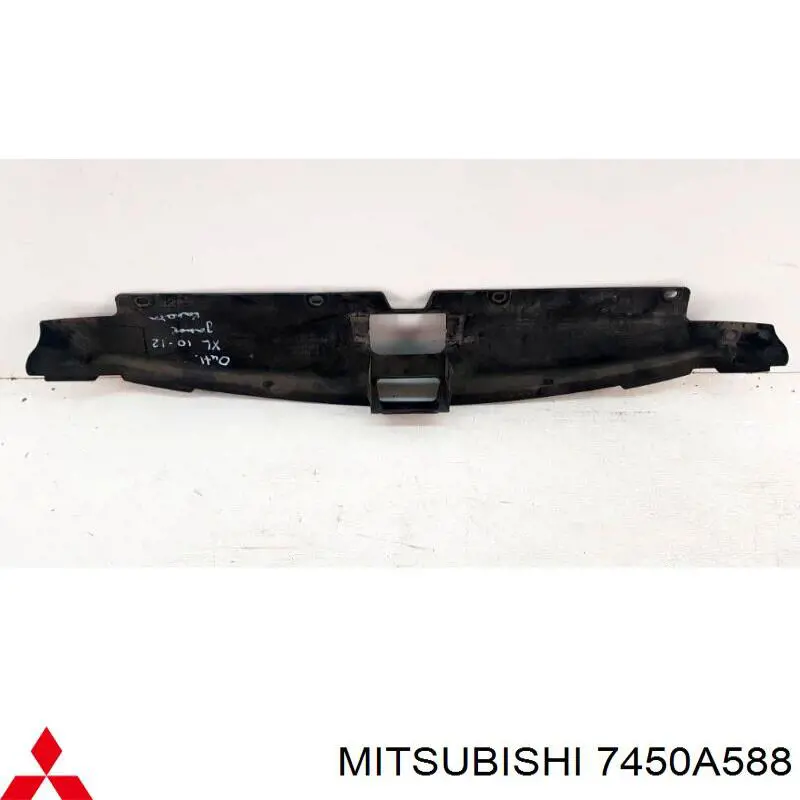7450A588 Mitsubishi deflector de aire, radiador, superior