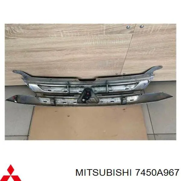 Parrilla Mitsubishi Outlander GF, GG