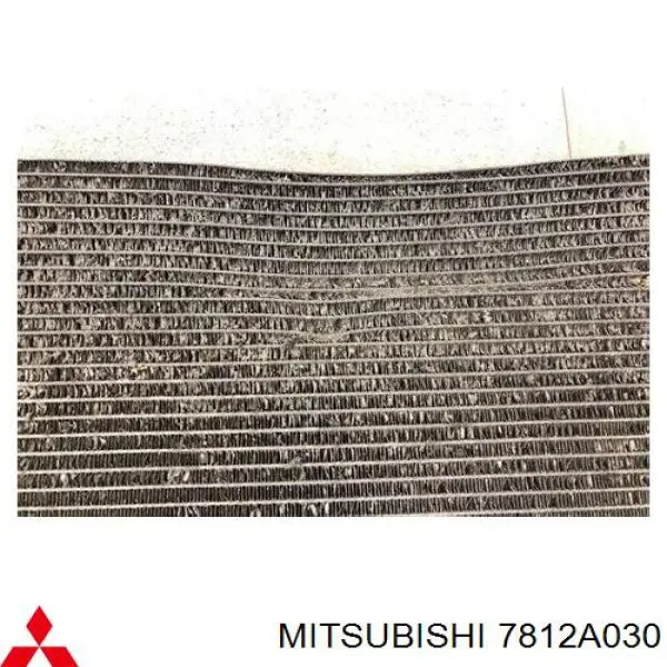 Condensador aire acondicionado 7812A030 Mitsubishi