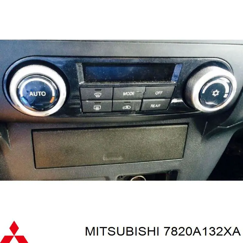 7820A132XA Mitsubishi unidad de control, calefacción/ventilacion