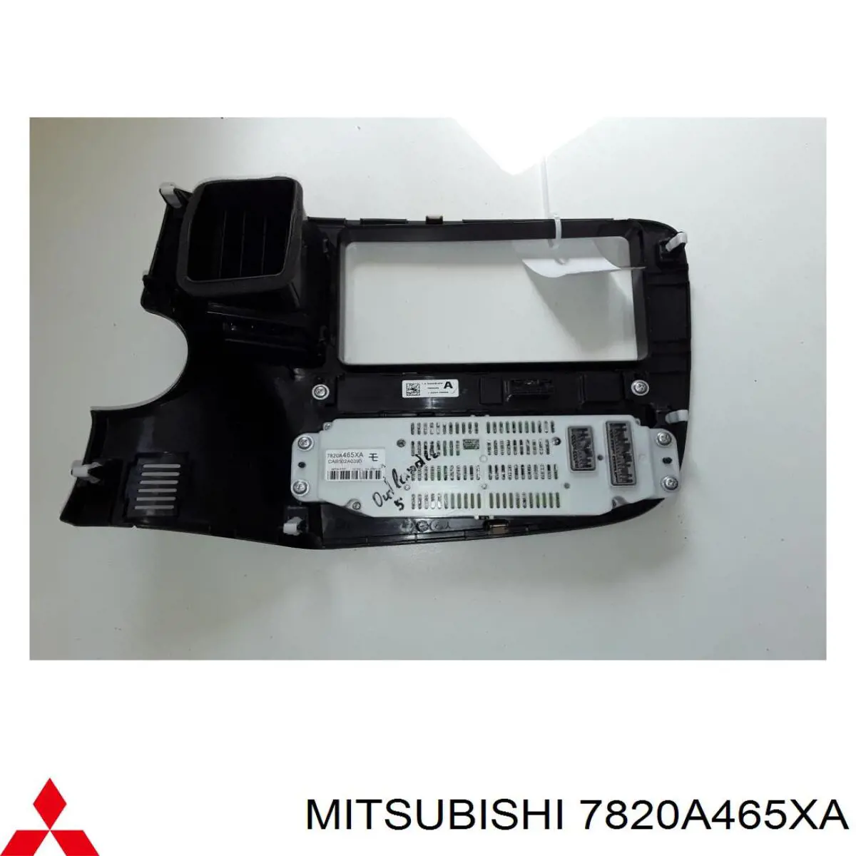 7820A465XA Mitsubishi Unidad de control de la ventilación